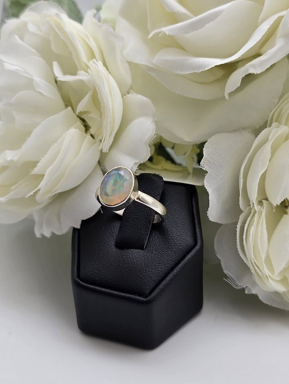 🥰 PRECIOUS OPAL RING - Picture 15 of 15